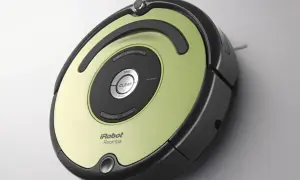 Odkurzacz Roomba iRobot, idealny do rankingu odkurzaczy automatycznych. Zielono-czarny, z przyciskami Clean, Dock, Schedule.