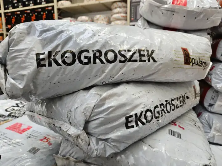 Ile kosztuje ekogroszek i jak wybrać opał do kotła?